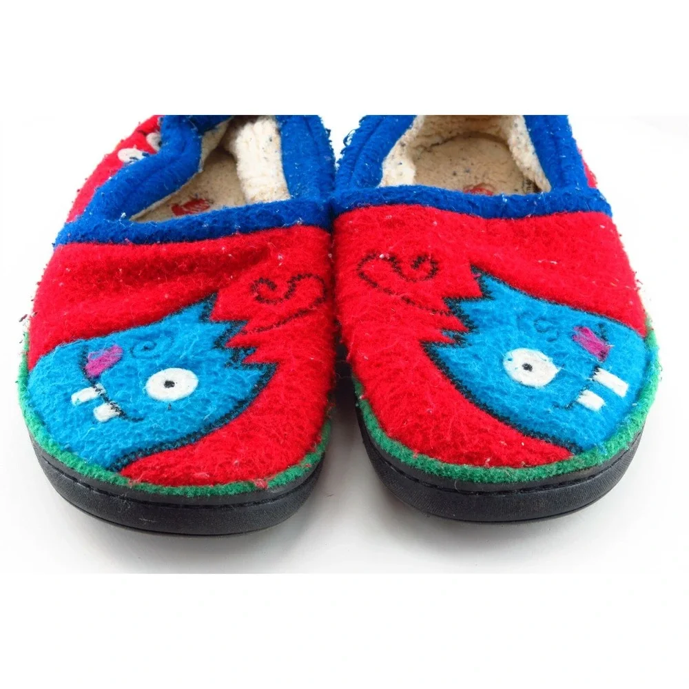 Acorn Toddler Boys Casual Shoes Size 12.5-13.5 Red Fabric Slip On‎ Slippers